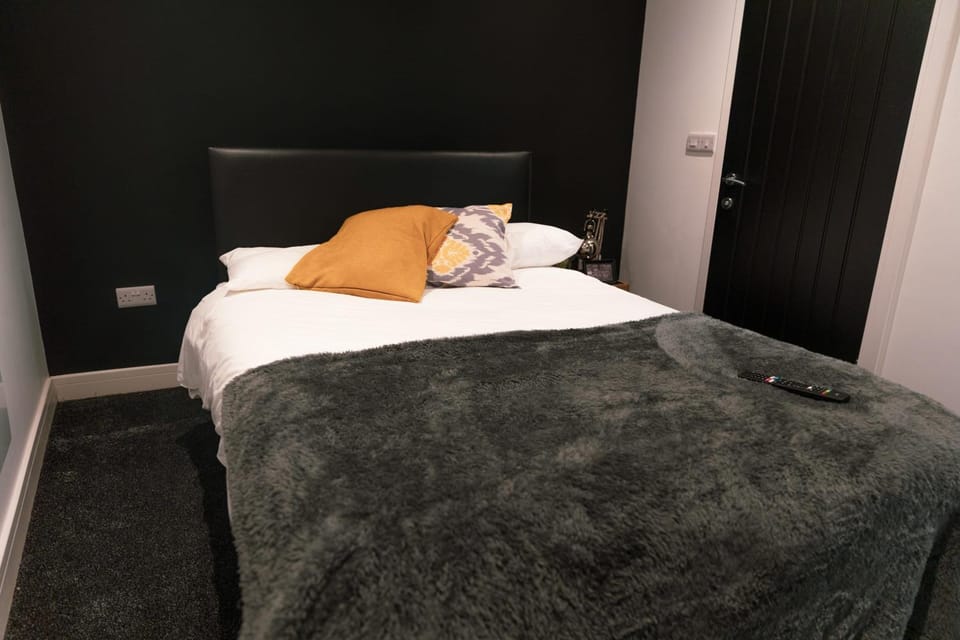 Credit Corner Studio Apartment in Stourbridge