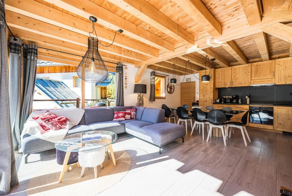 Property building, Living room