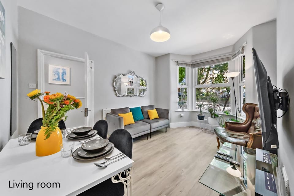Rose Cottage Private Double Rooms near Stratford Area Bed and Breakfast in Scotland