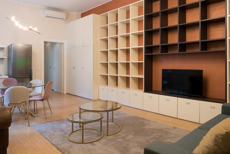 Communal lounge/ TV room, TV and multimedia, Living room, Seating area