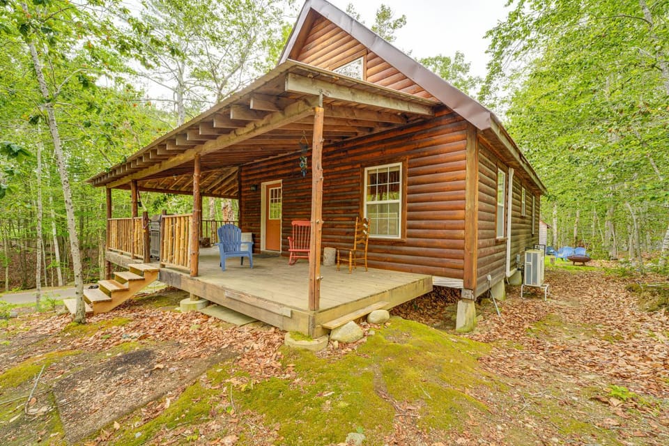 2 Mi to Marina & Beach: Frye Island Retreat! House in Frye Island