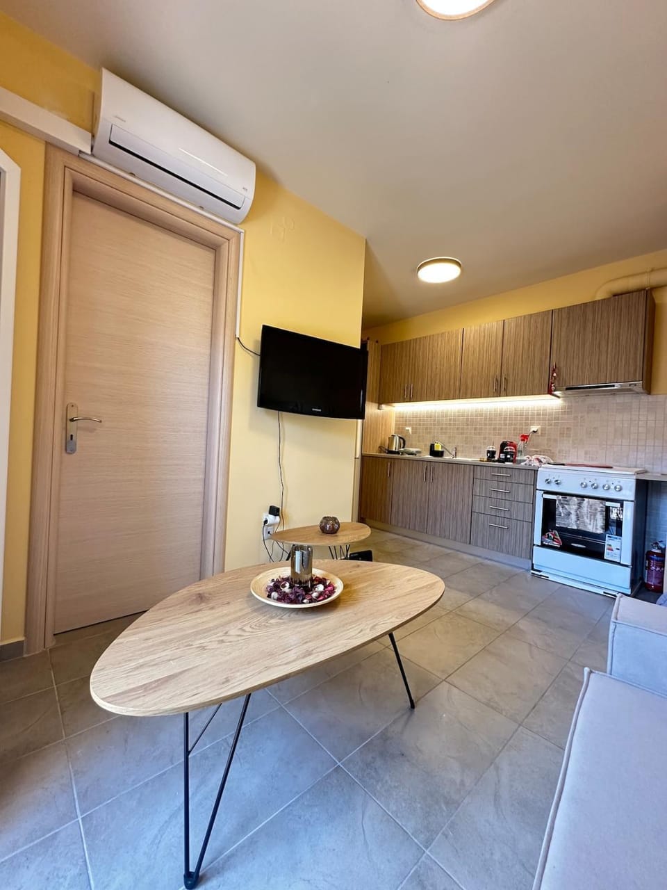 City Nest Apartment in Argostolion