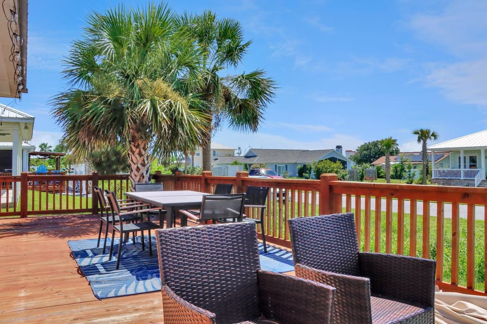 Dubs Beach Retreat by Pristine Properties Vacation Rentals House in Mexico Beach