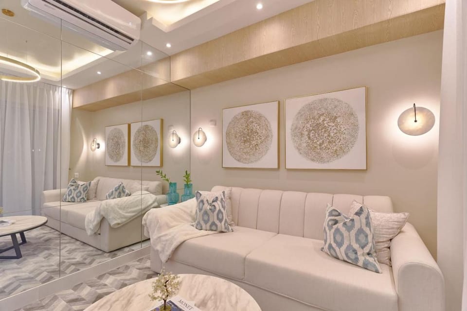 Living room, Seating area, air conditioner
