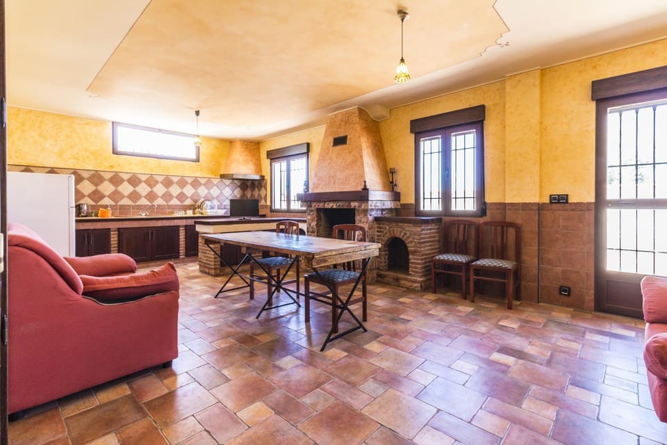 Lounge or bar, Dining area