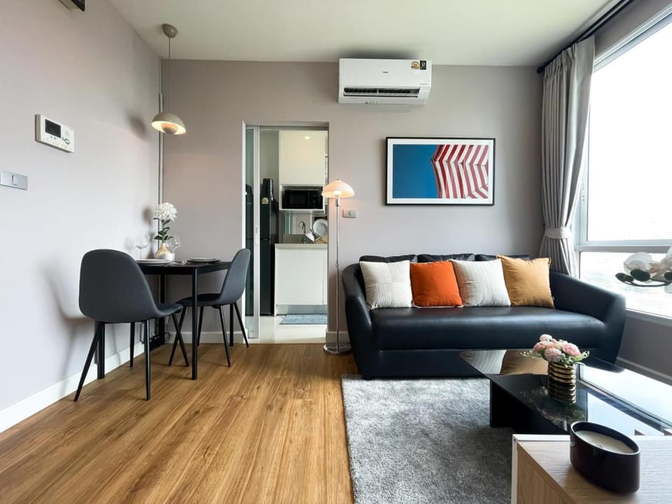 Prime Sukhumvit Stay 1 BR - Fast WiFi - BTS Udomsuk Apartment in Bangkok