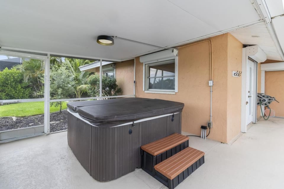 Hot Tub