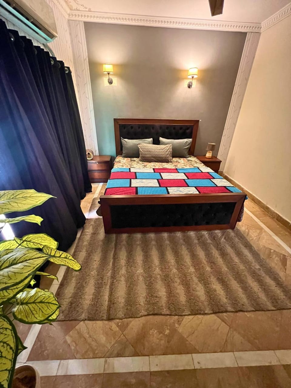 Luxury family near centaurus, blue area, park, mall, restaurants Apartment in Islamabad