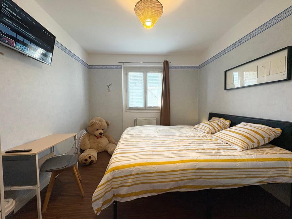 L'oasis citadine Vacation rental in Bourgogne-Franche-Comté