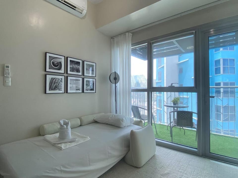 View (from property/room), Living room, air conditioner