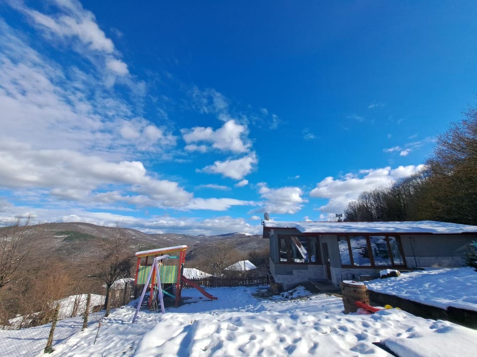 Patio, Day, Natural landscape, Winter, Children play ground, Mountain view
