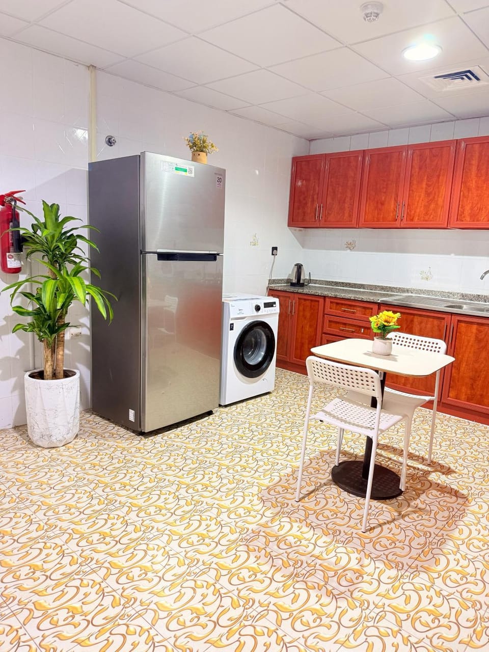 Kitchen or kitchenette, Kitchen or kitchenette