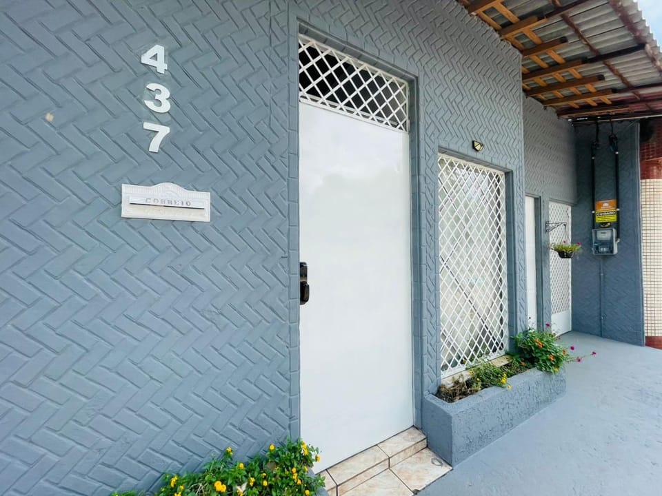 Facade/entrance, acessibility
