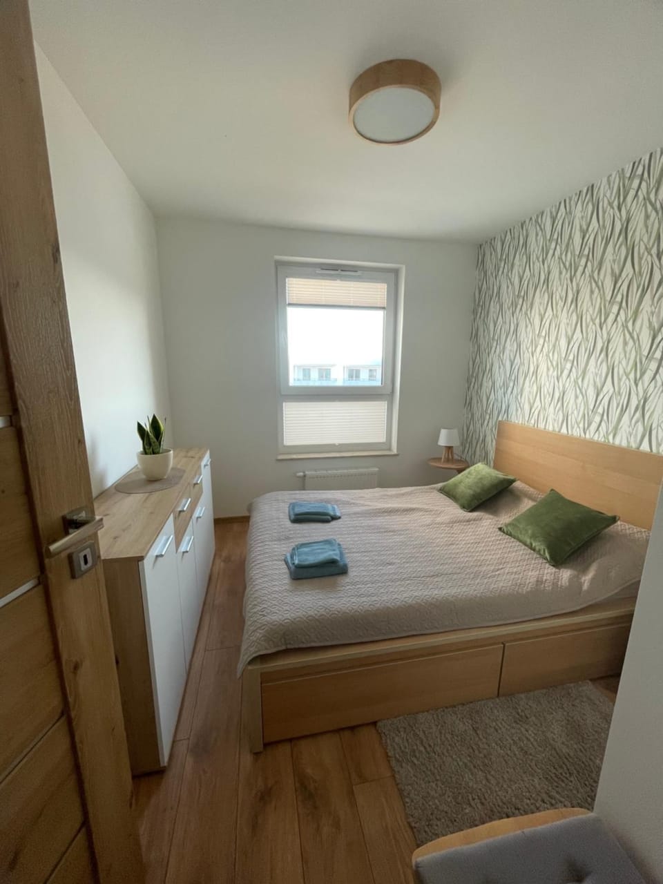 Sunny Franciszkanska Nowy apartament 4os 2 min z S6 Apartment in West Pomeranian Voivodeship, Poland