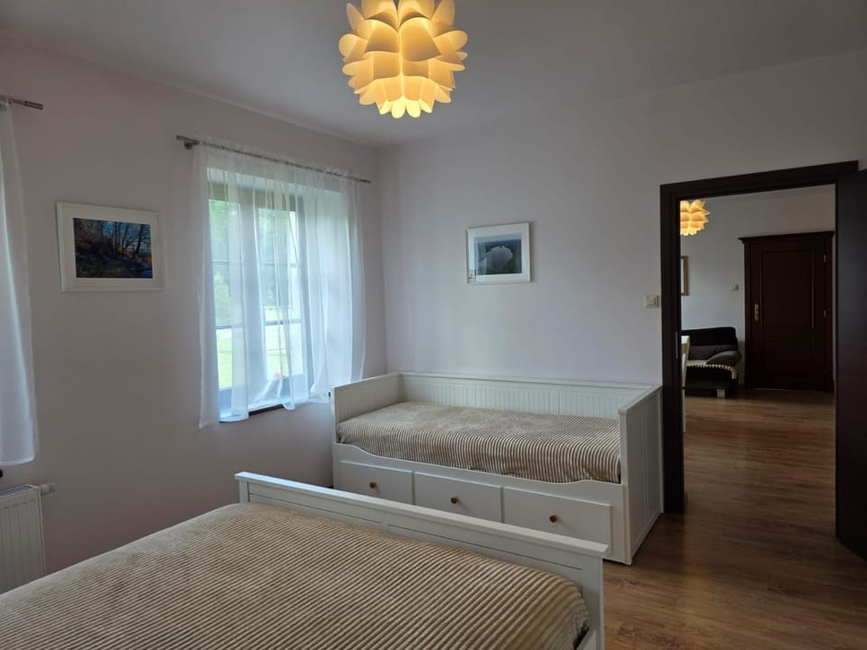 Photo of the whole room, Seating area, Bedroom
