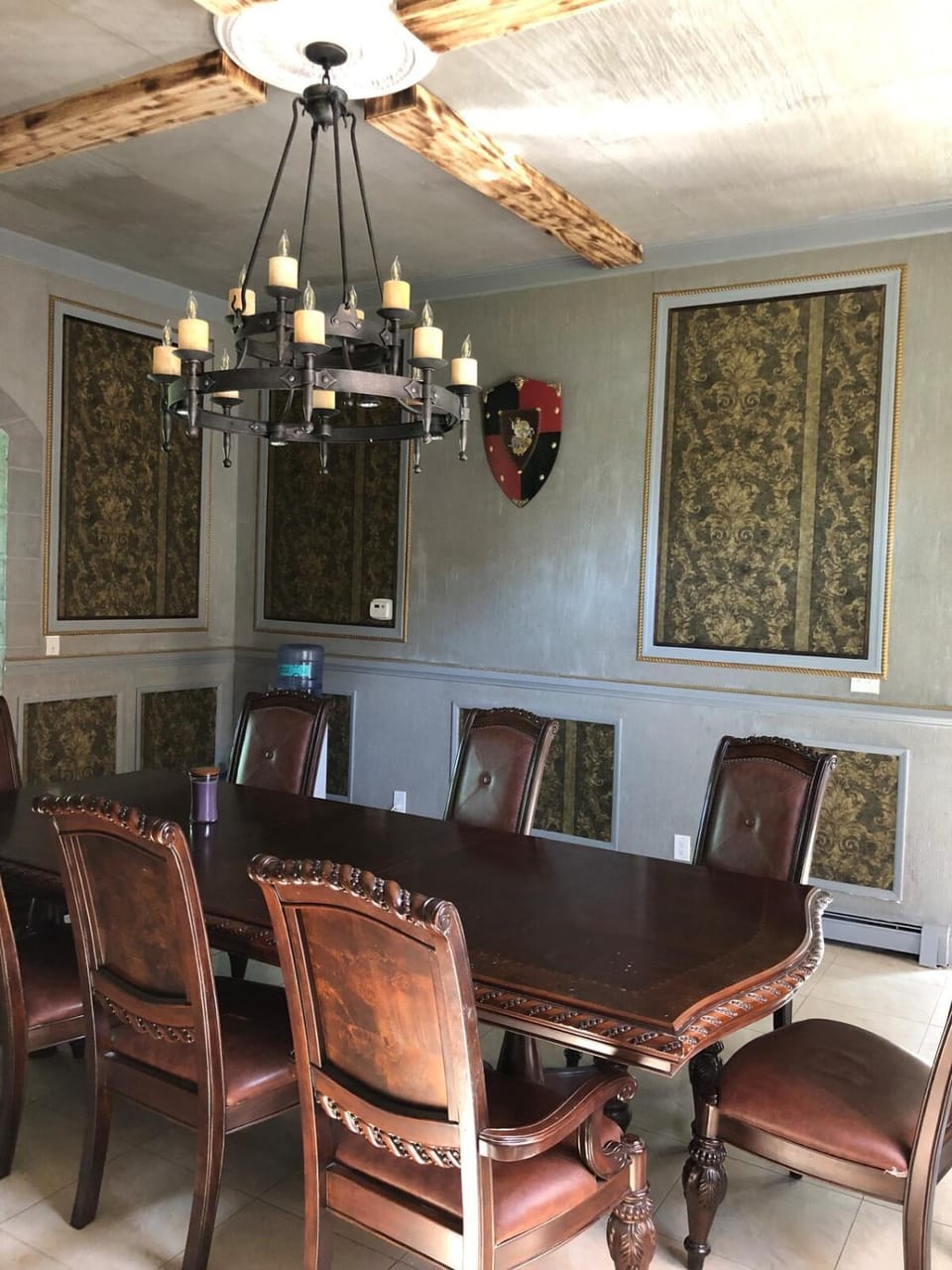 Hawkins Castle Villa in Brookhaven