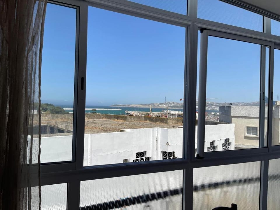 Céntrico con buenas vistas Apartment in Tangier