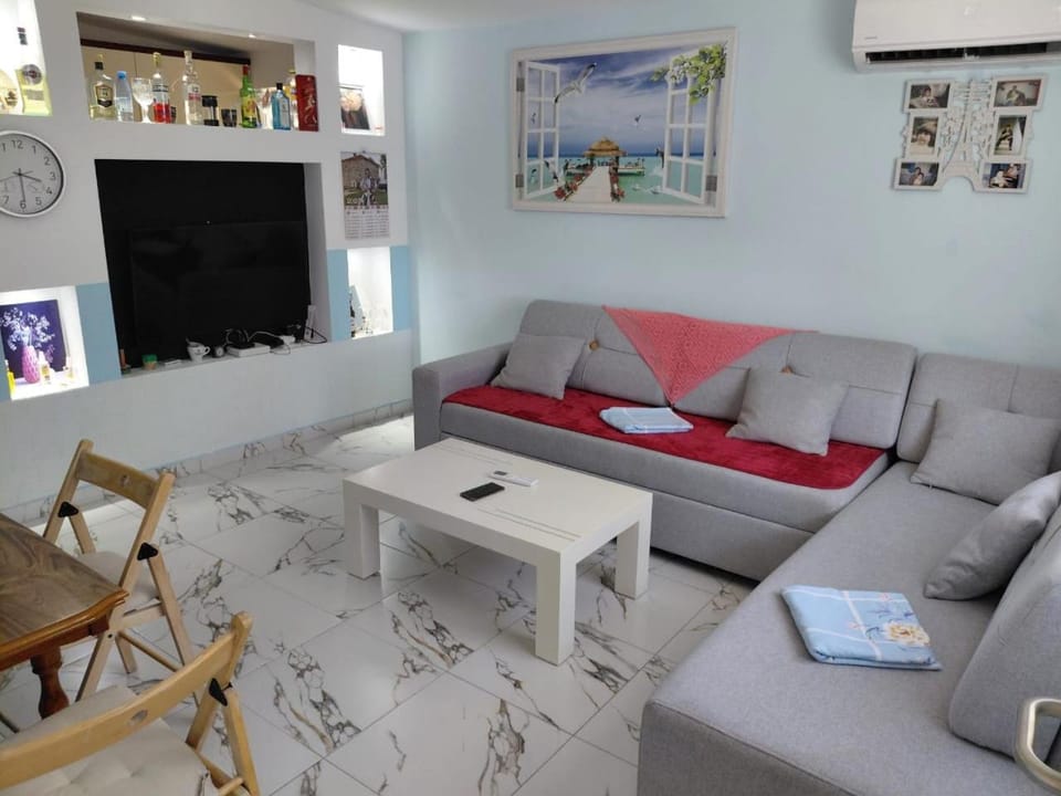 Apartment Sandri House in Vlorë County, Albania