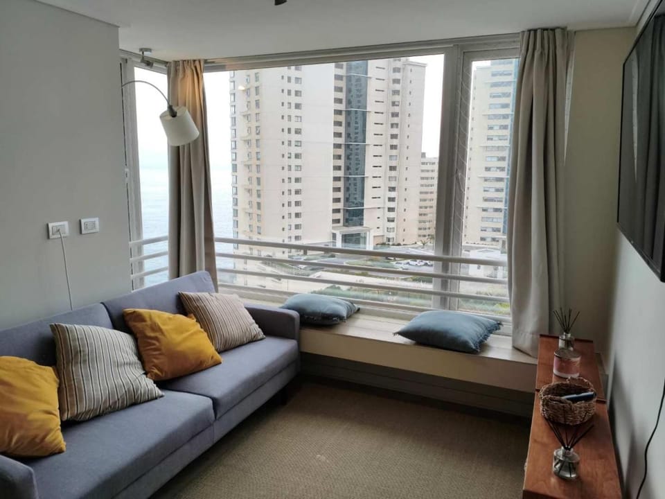 Coastal 4 Bedroom for 7 Near Concon Beach Apartment in Santiago Metropolitan Region