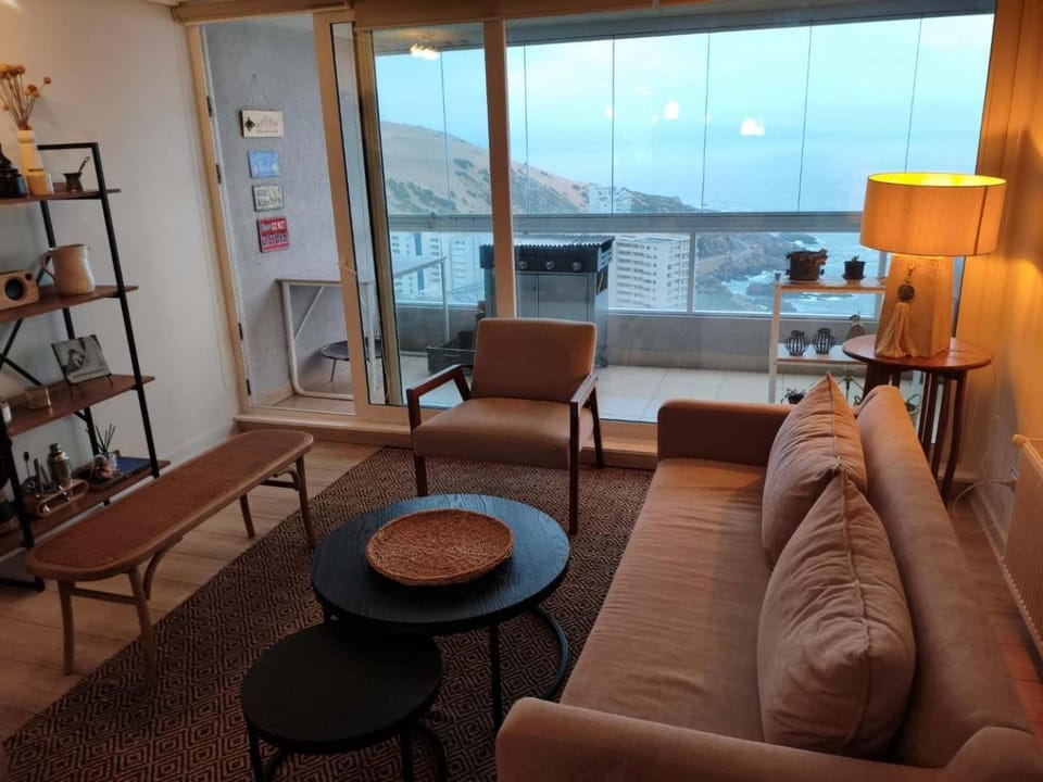 Coastal 4 Bedroom for 7 Near Concon Beach Apartment in Santiago Metropolitan Region