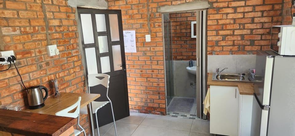 LyonsDen 1 Apartment in Western Cape