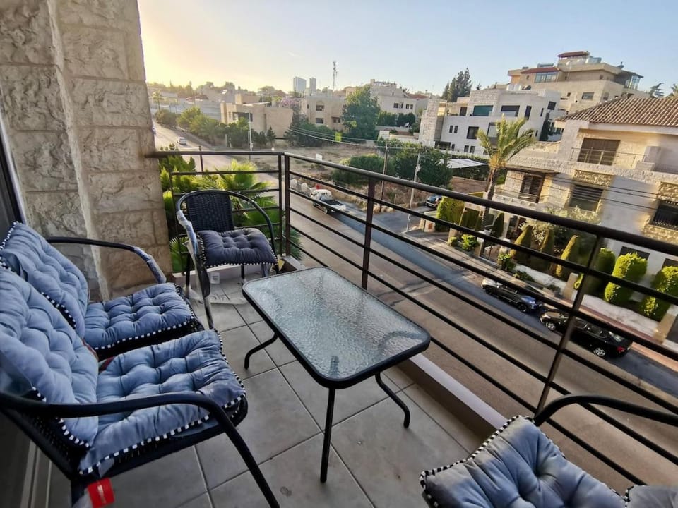 Loom & Light In the best location in Abdoun Amman Apartment in Africa