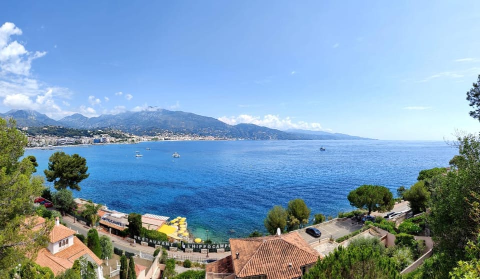 Nearby landmark, Day, Natural landscape, Beach