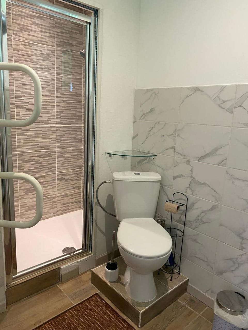 Shower, Bathroom