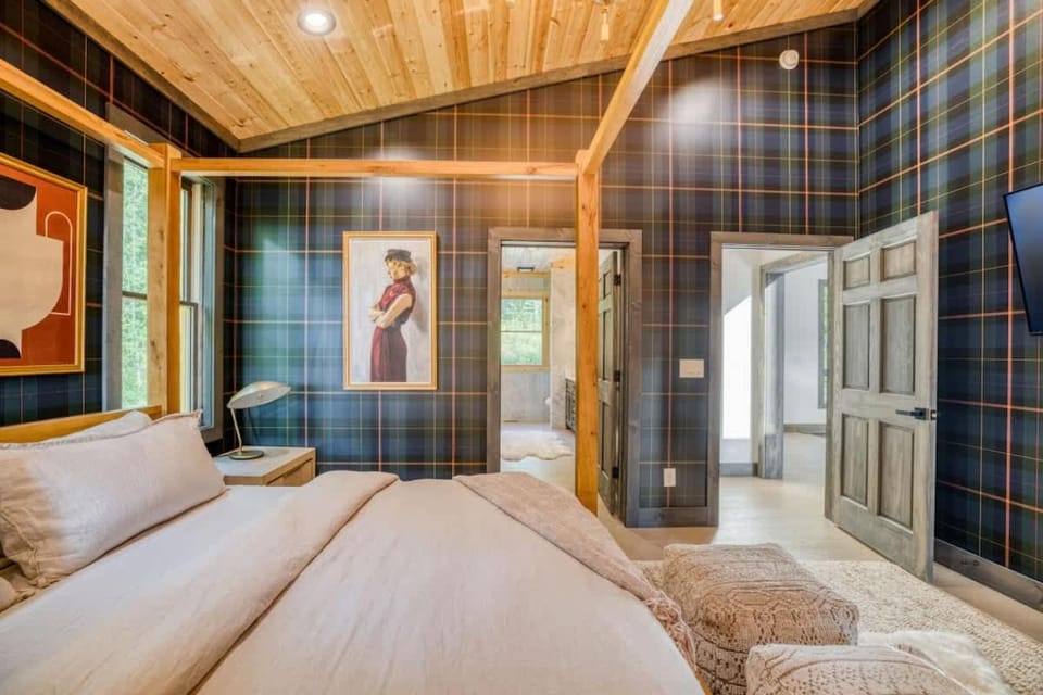 Morgan Trail - Stunning Mountain Masterpiece House in Epworth