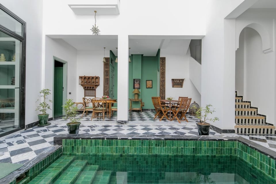 Seating area, Pool view, Swimming pool, Swimming pool, sunbed