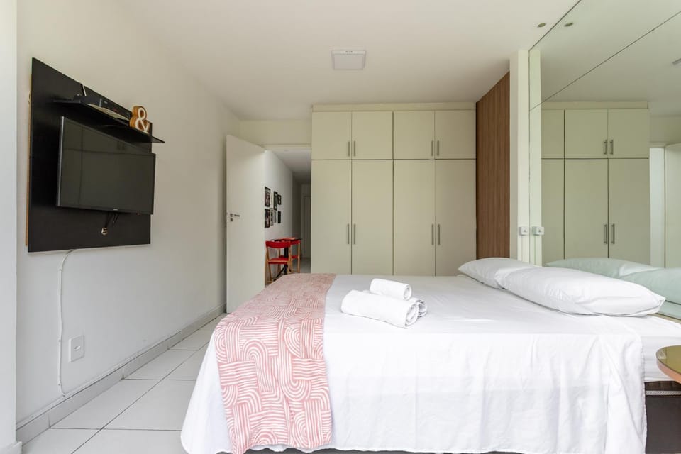 Bed, Photo of the whole room, Bedroom, towels, wardrobe