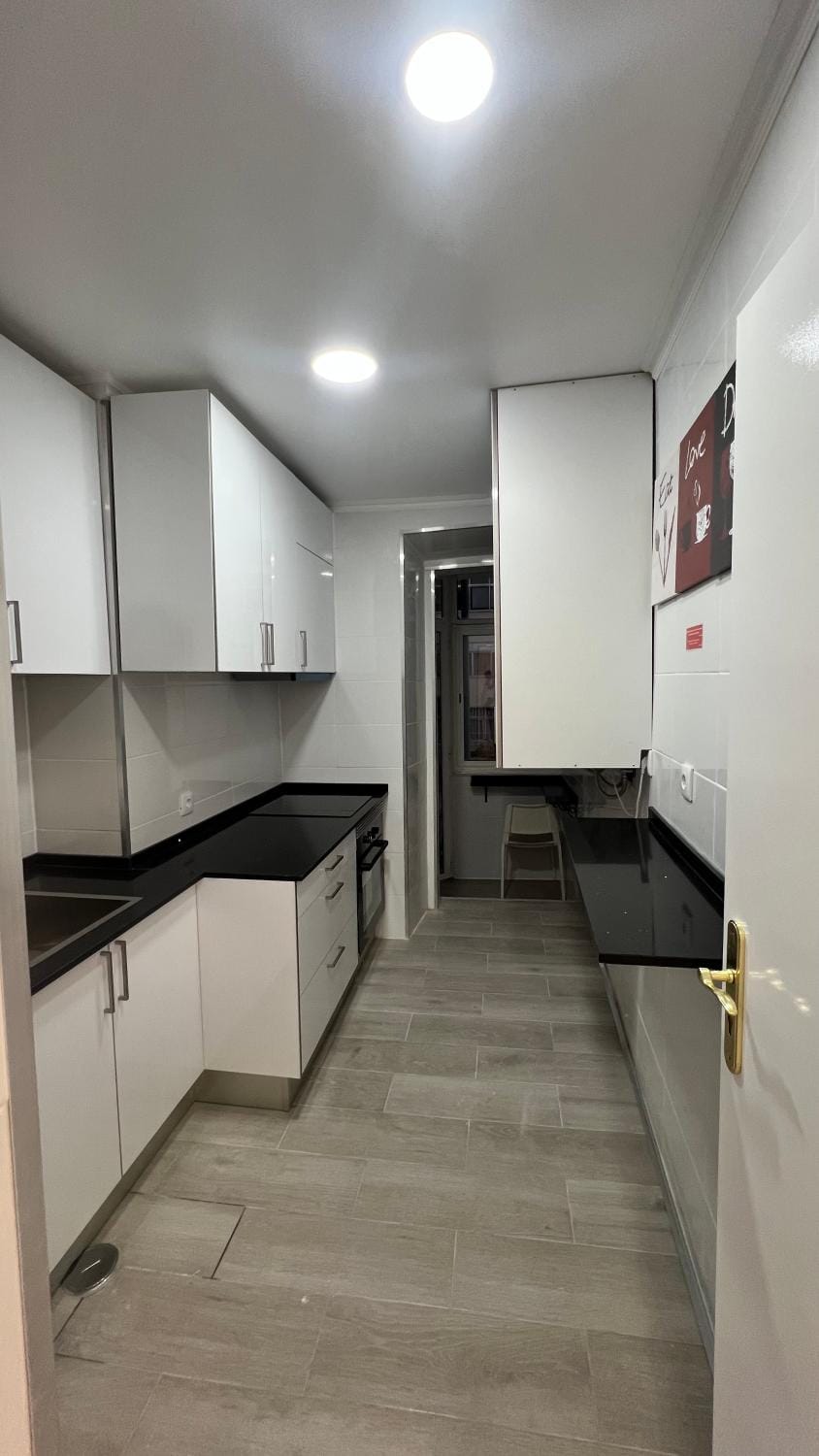 Suites -Luciano cordeiro 3 Andar Vacation rental in Lisbon