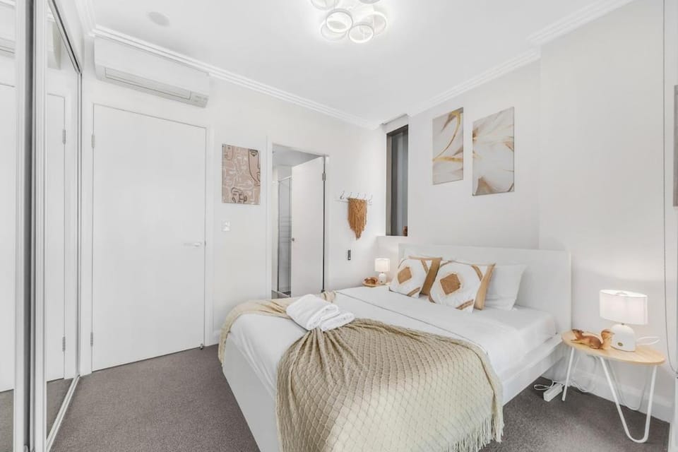 Cozy home in Olympic Park Apartment in Sydney
