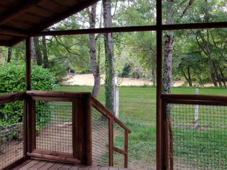 Chalet sur pilotis avec terrasse pour 2 personnes - API-1-52-293 Campground/ 
RV Resort in Occitanie