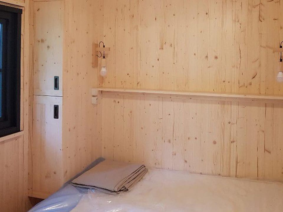 Chalet sur pilotis avec terrasse pour 2 personnes - API-1-52-293 Campground/ 
RV Resort in Occitanie