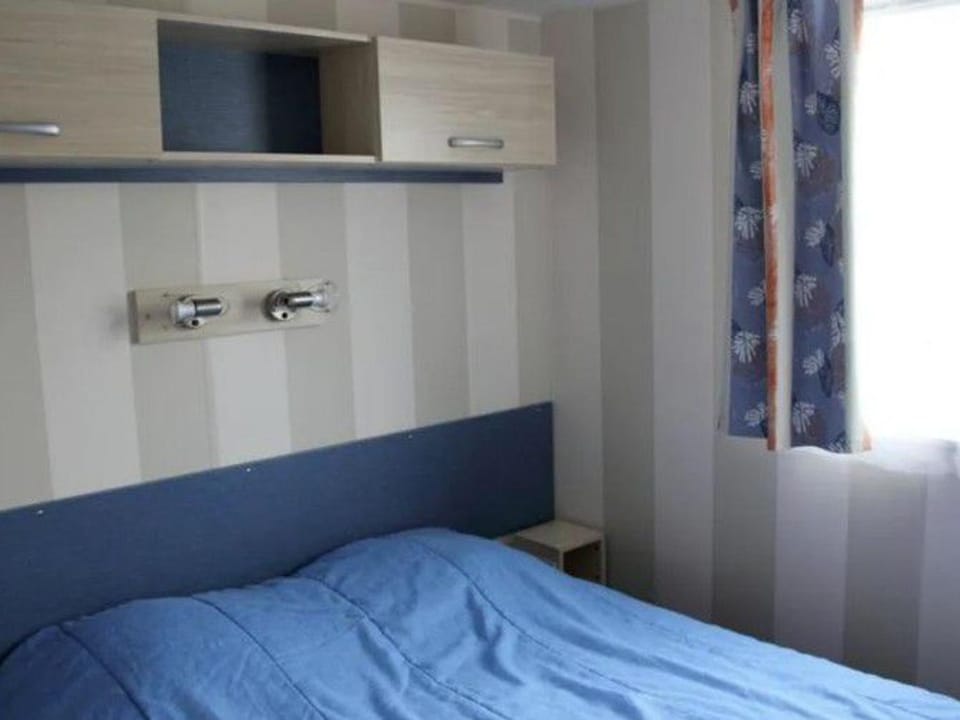 Mobil-home avec Terrasse pour 6 Personnes - API-1-52-386 Campground/ 
RV Resort in Pays de la Loire