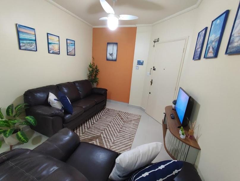 1 dormitório piscina salões de jogos em ótima localização Apartment in Ubatuba