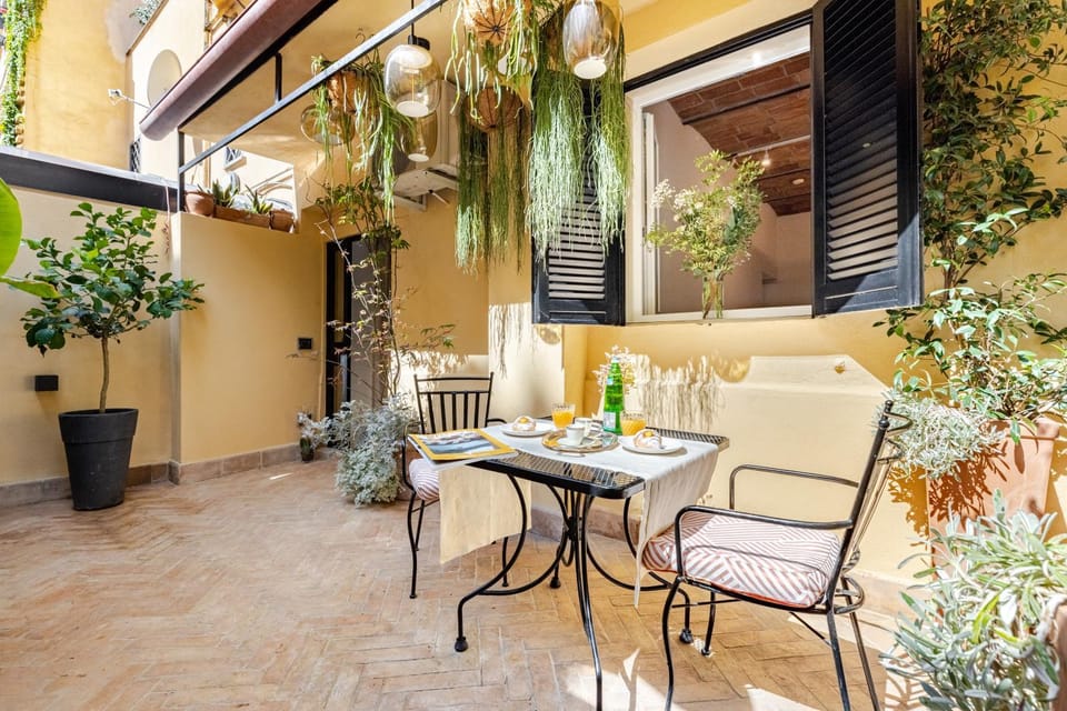 Property building, Summer, Decorative detail, Decorative detail, Seating area, Dining area, Area and facilities, Breakfast, Lunch, Lunch, Dinner, Dinner, furniture, furniture, internet, internet, wardrobe