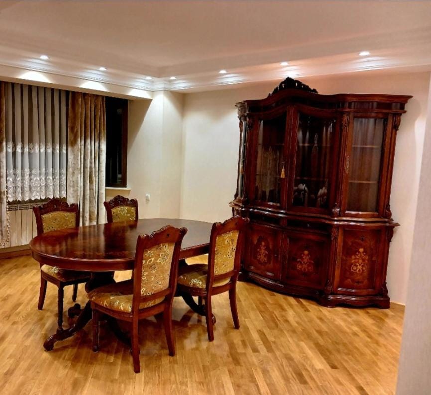 F1 Luxury Apartment Apartment in Baku