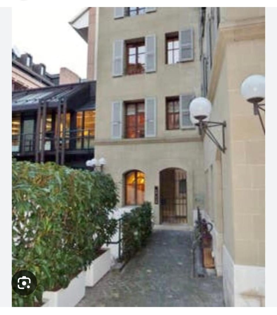 Central Charm Apartment, Geneva City Center Apartment in Geneva