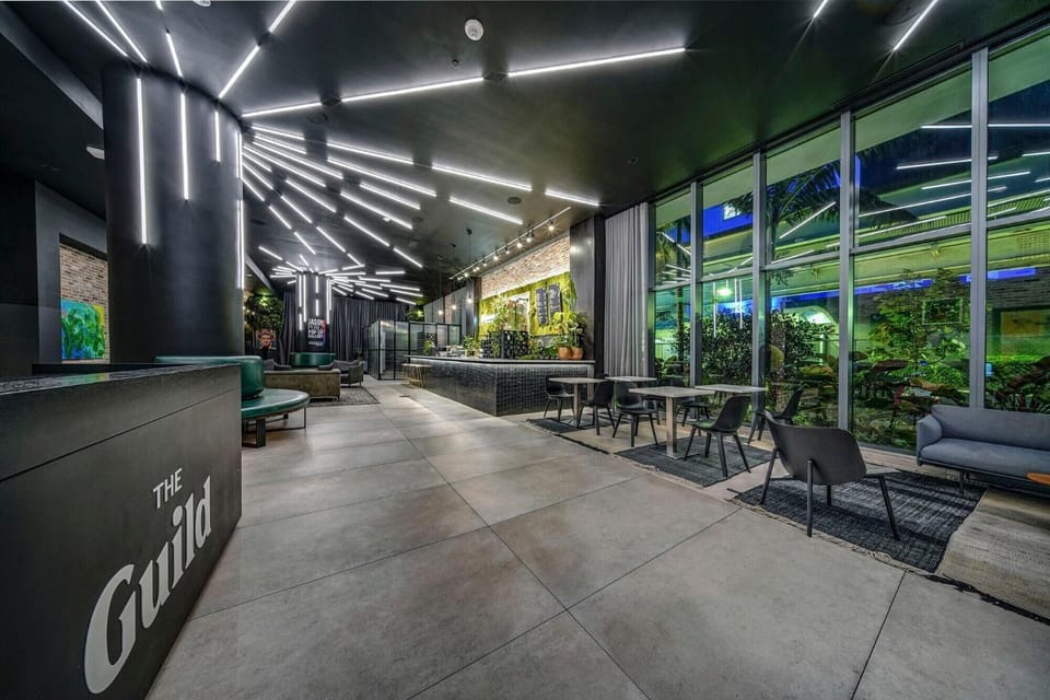 Amazing 3Beds 3Baths Corner Unit Downtown Miami Apartment in Miami