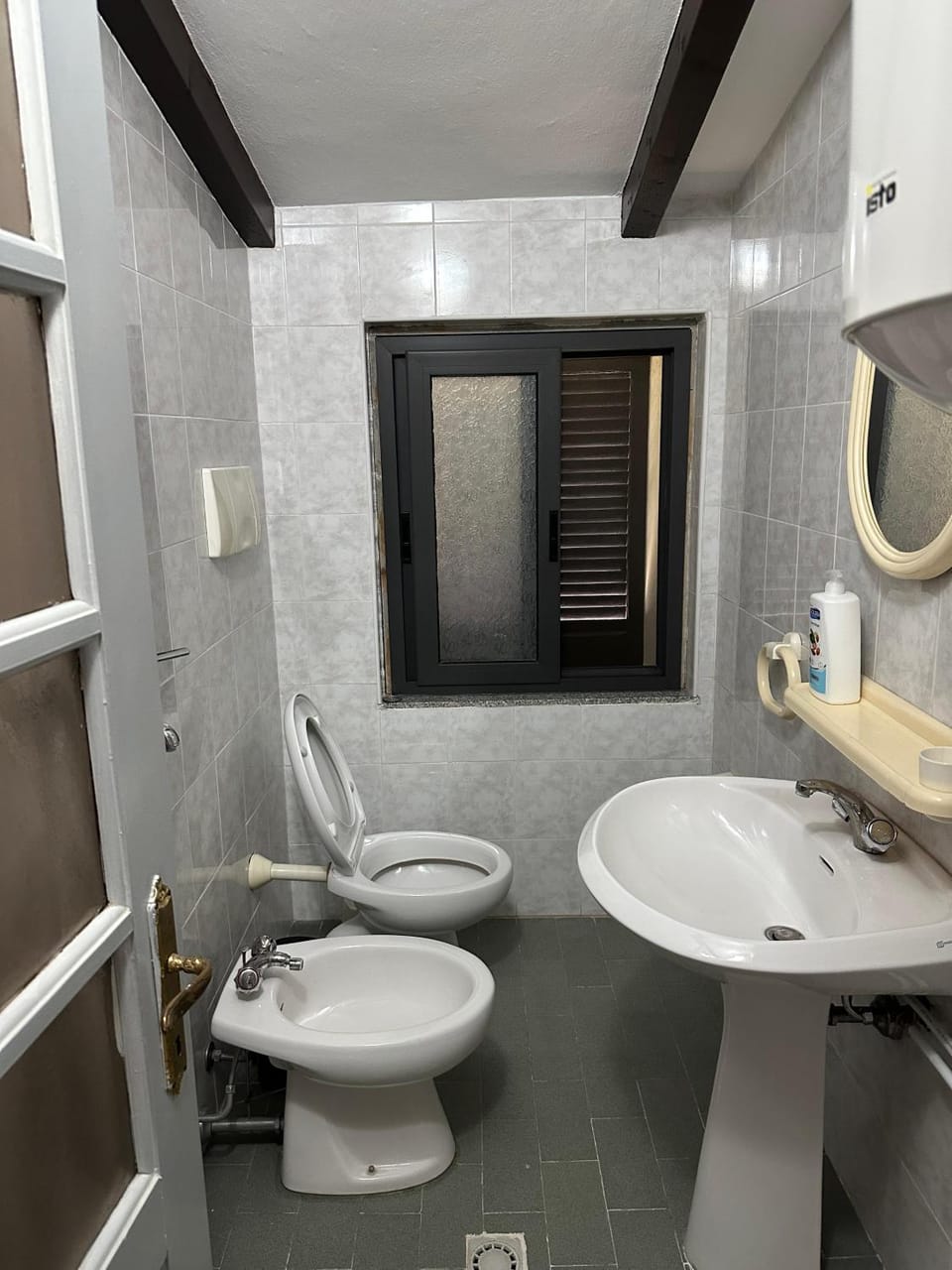 Shower, Toilet, Bathroom, bidet