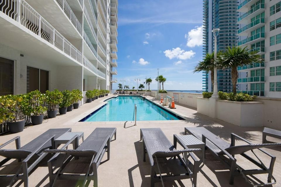 High Rise Unit in the heart of Brickell Apartment in Brickell