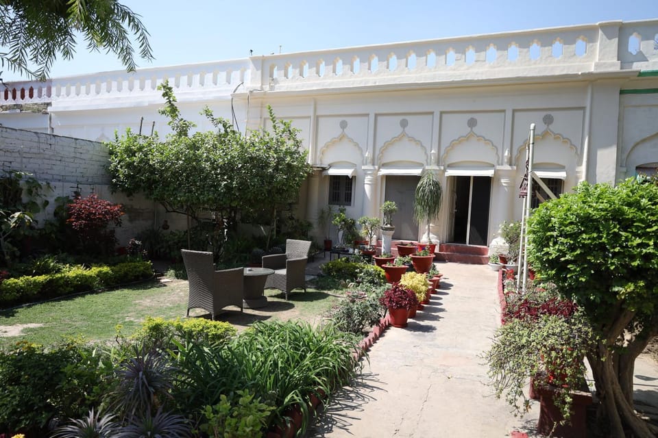 Property building, Garden