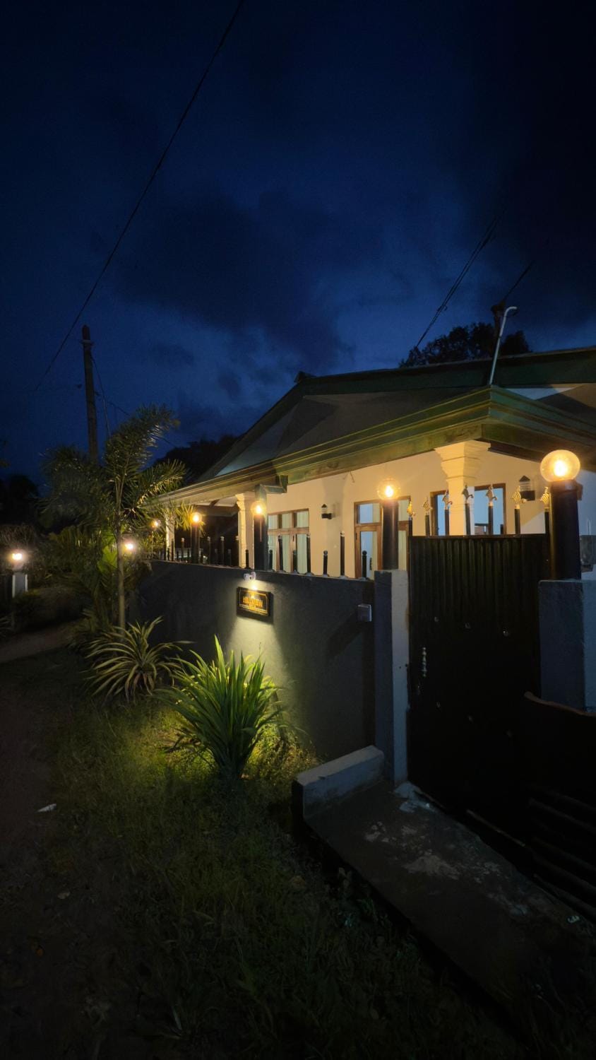 Hill View Villa in Gampola Villa in Central Province