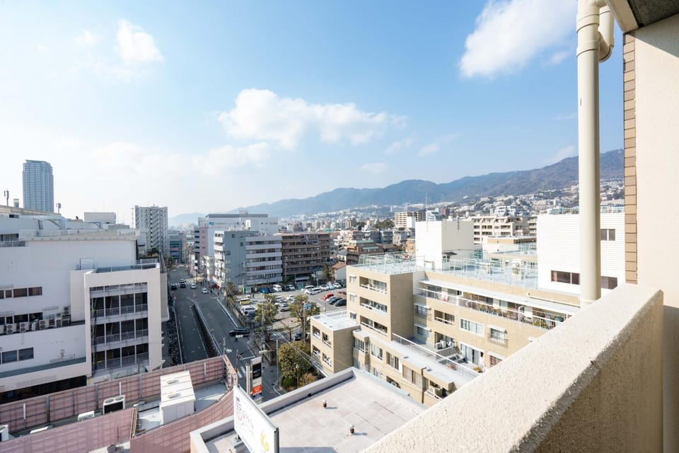 Property building, Day, Neighbourhood, Natural landscape, City view, Mountain view, Street view, Location