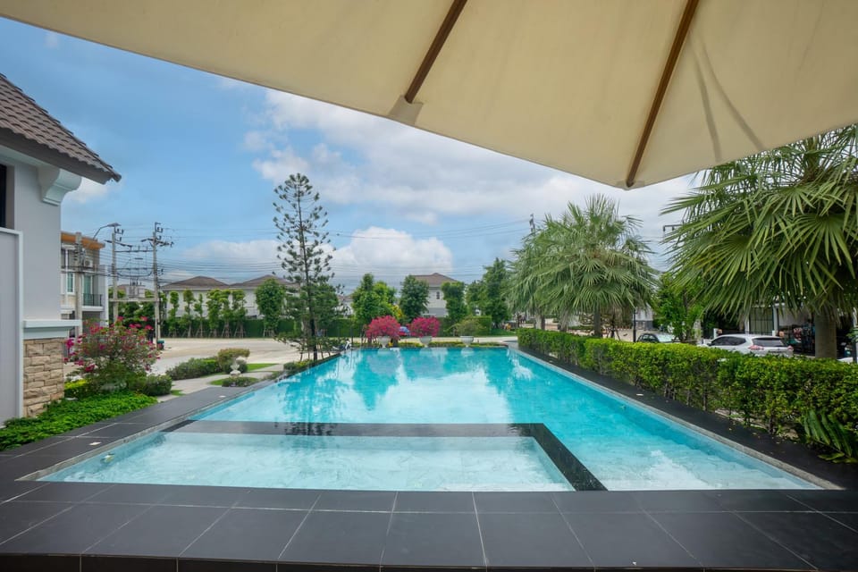 Garden, Balcony/Terrace, Swimming pool