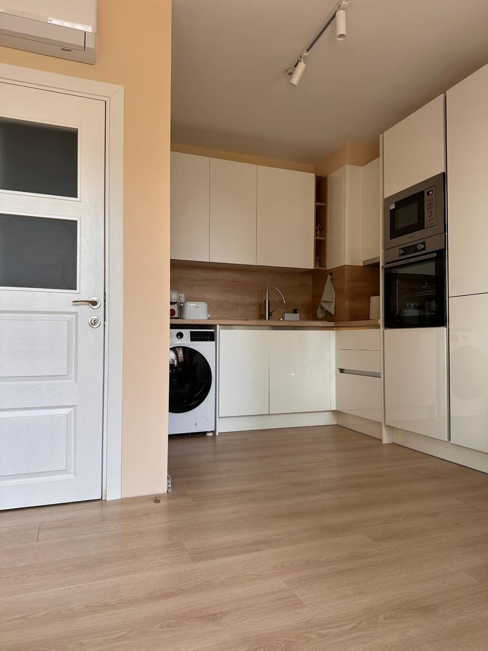 WaveApartment Apartment in Varna