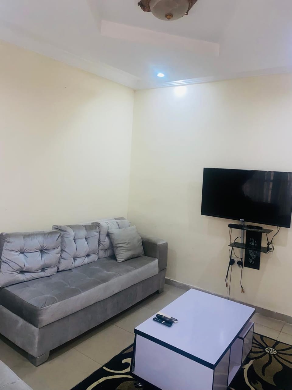 TV and multimedia, Living room, Seating area
