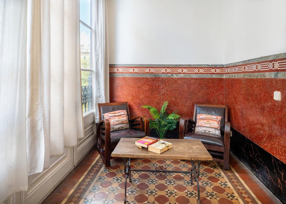 Luxury Business Apartment Gran Vía - 2 rooms - Romantic Eixample - 8min Passeig Gràcia Apartment in Barcelona